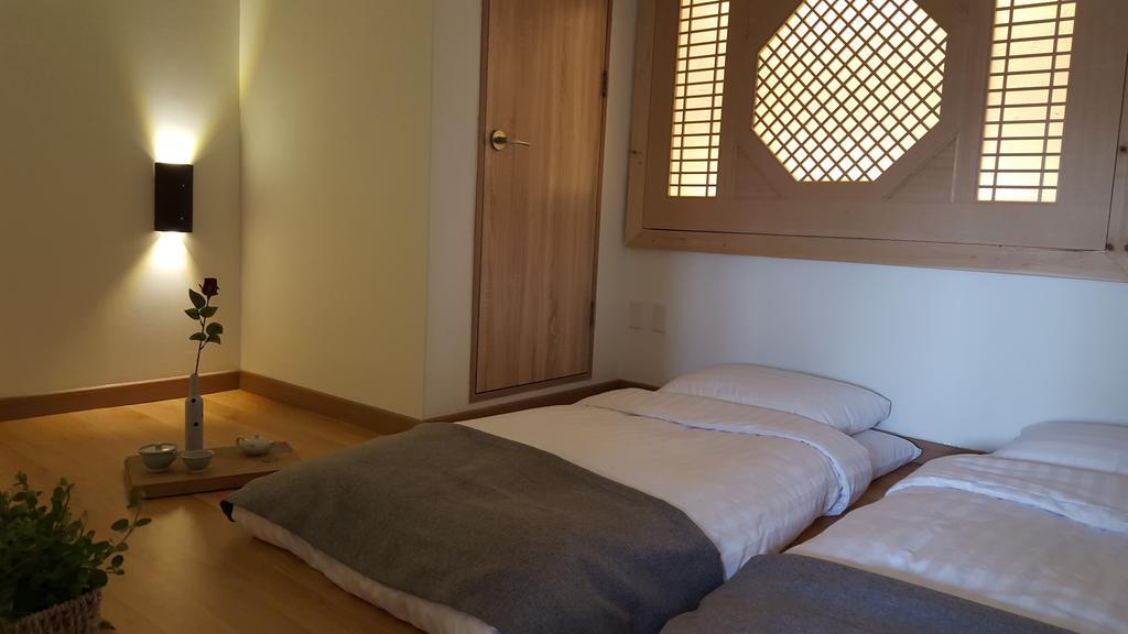 Woo Guest House Seoul Ruang foto