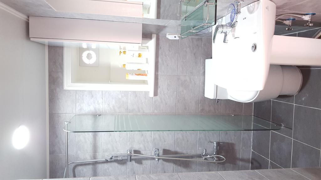 Woo Guest House Seoul Ruang foto