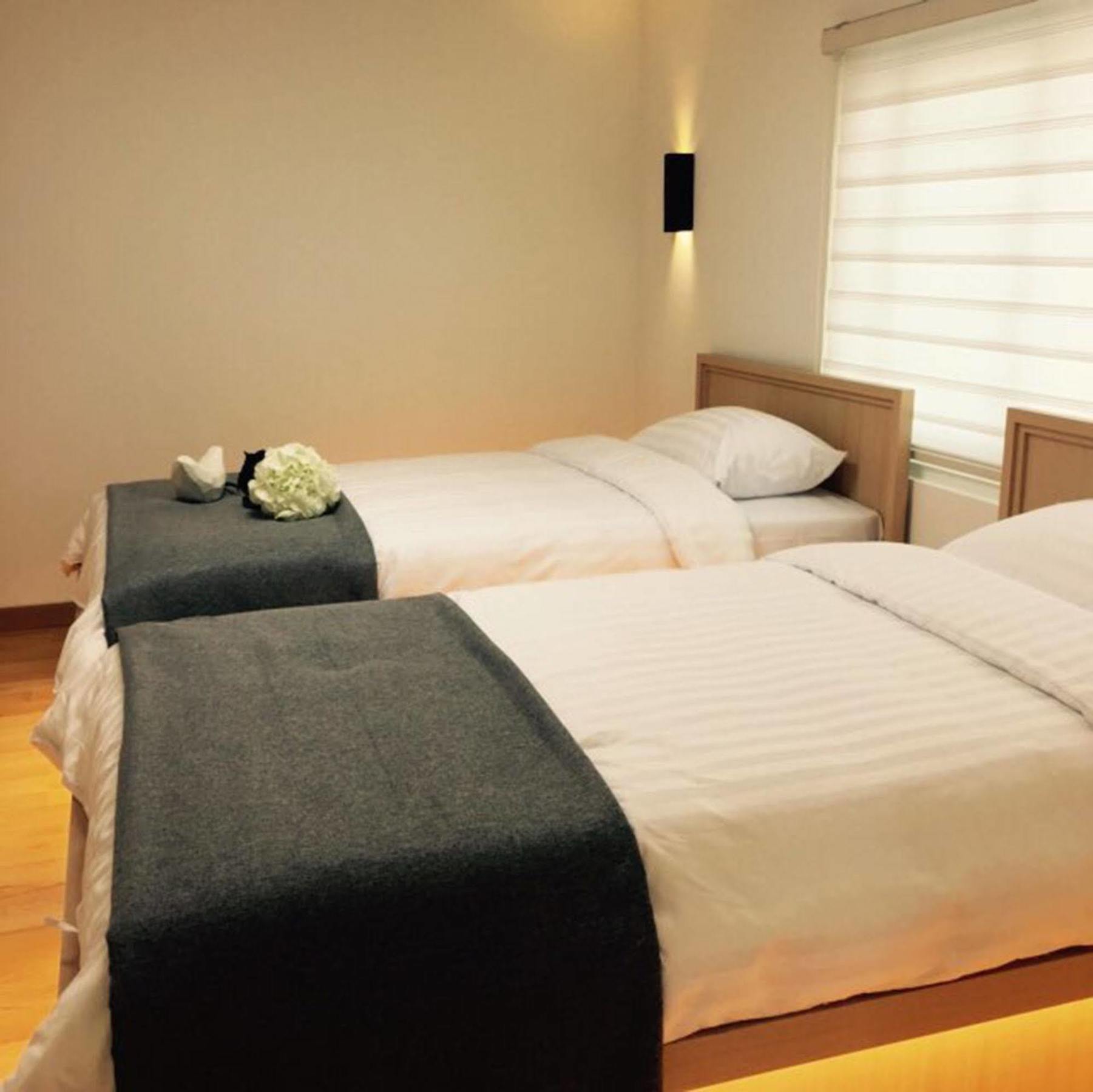 Woo Guest House Seoul Bagian luar foto